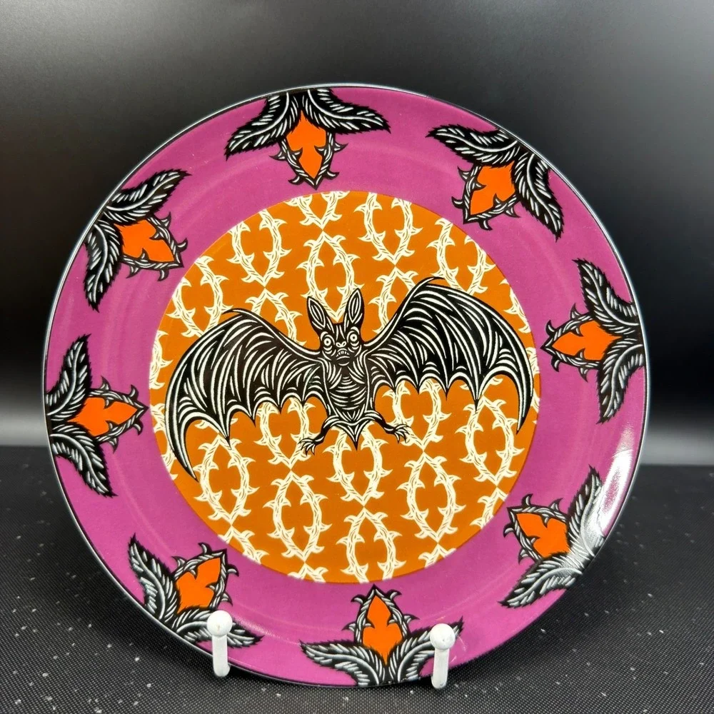 Crate & Barrel Patch NYC Halloween Plates Set 4 Skull Cat Bat Raven 8